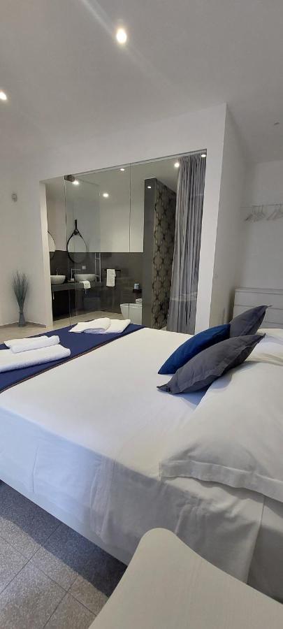Miramare Rooms B&B Avola Buitenkant foto